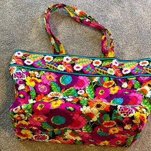 Vera Bradley Grand Tote- Va Va Bloom